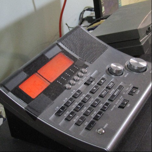 Radio scanner.